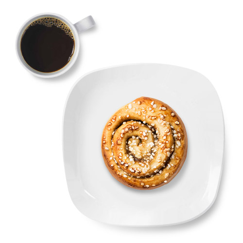 Cinnamon bun + coffee
