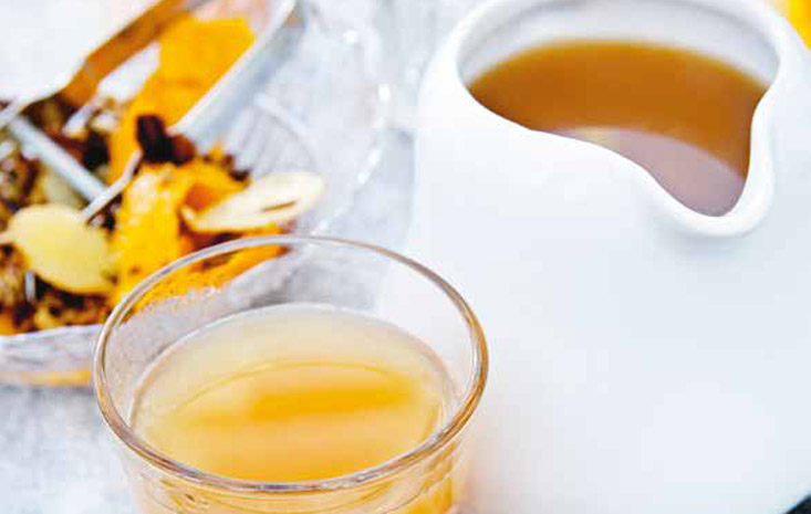  Hot cider with liquorice and spices 